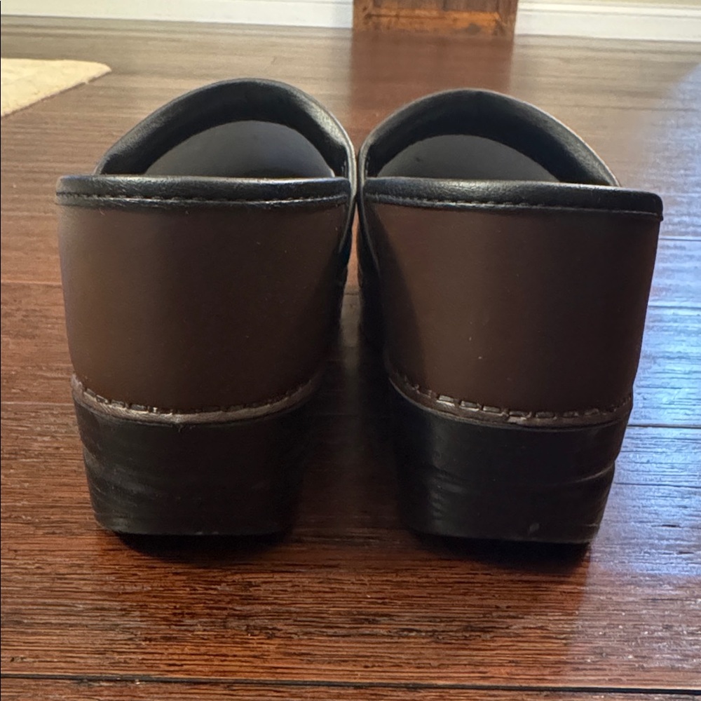 Dansko Professional Clogs - image 6